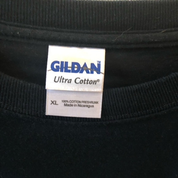 Gildan Humorous Short Sleeve Tee Shirt from Vegas - Picture 3 of 3